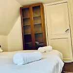 Efren\'S Cosy House