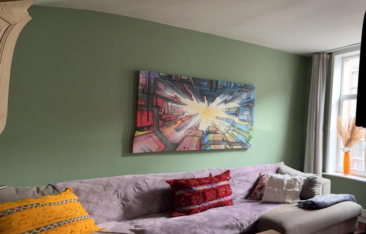 Gasthuis Efren's Cosy House *